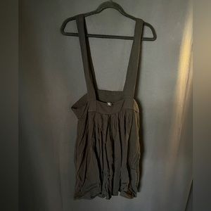 Forever 21 black skirtall